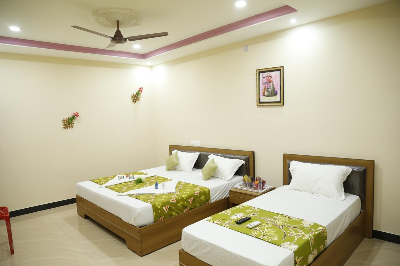 Hotel New Amirtham Inn Palni Exterior foto