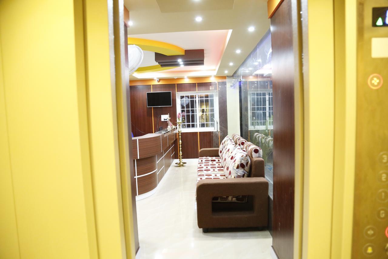 Hotel New Amirtham Inn Palni Exterior foto